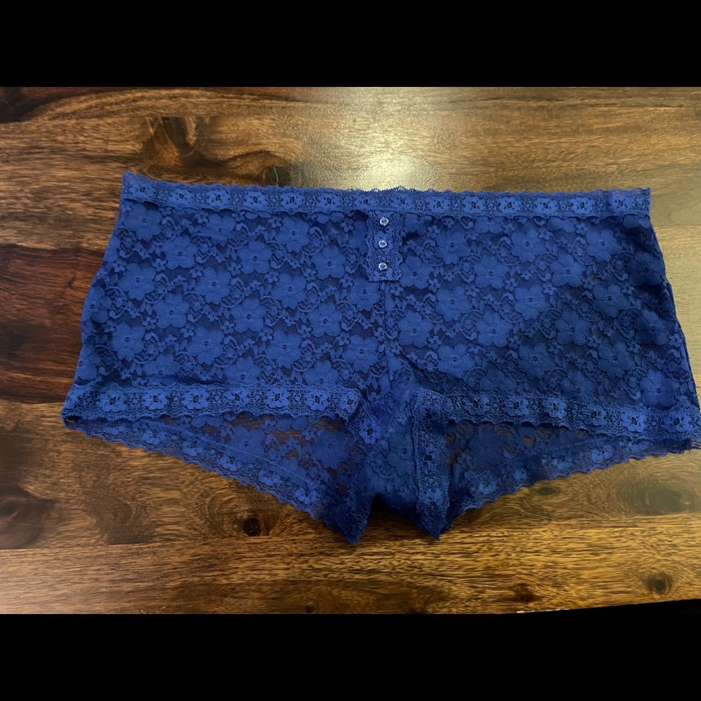 American Eagle Boy Short L
